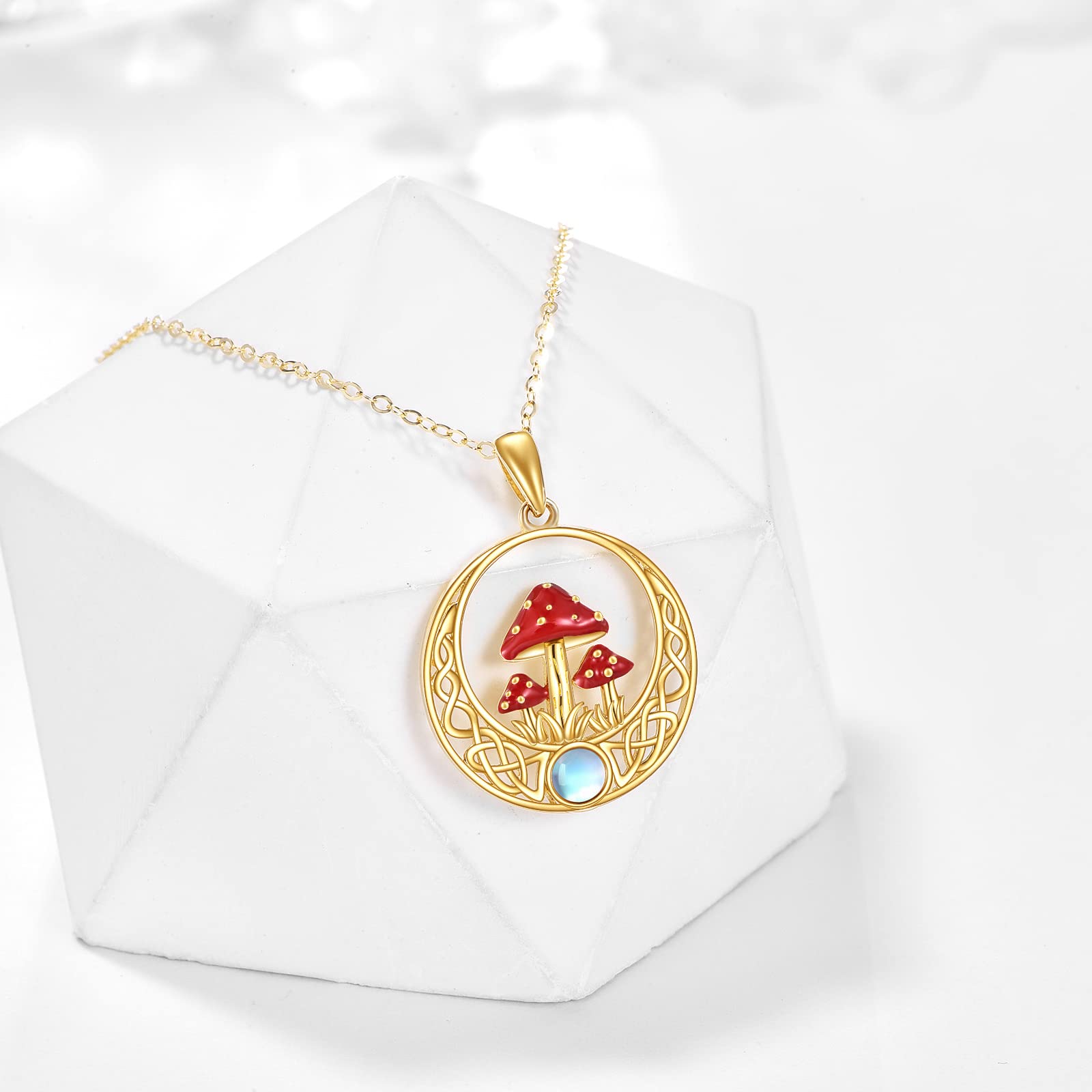 14K Gold Moonstone Naszyjnik dla kobiet Celtic Węzeł wisior grzyb