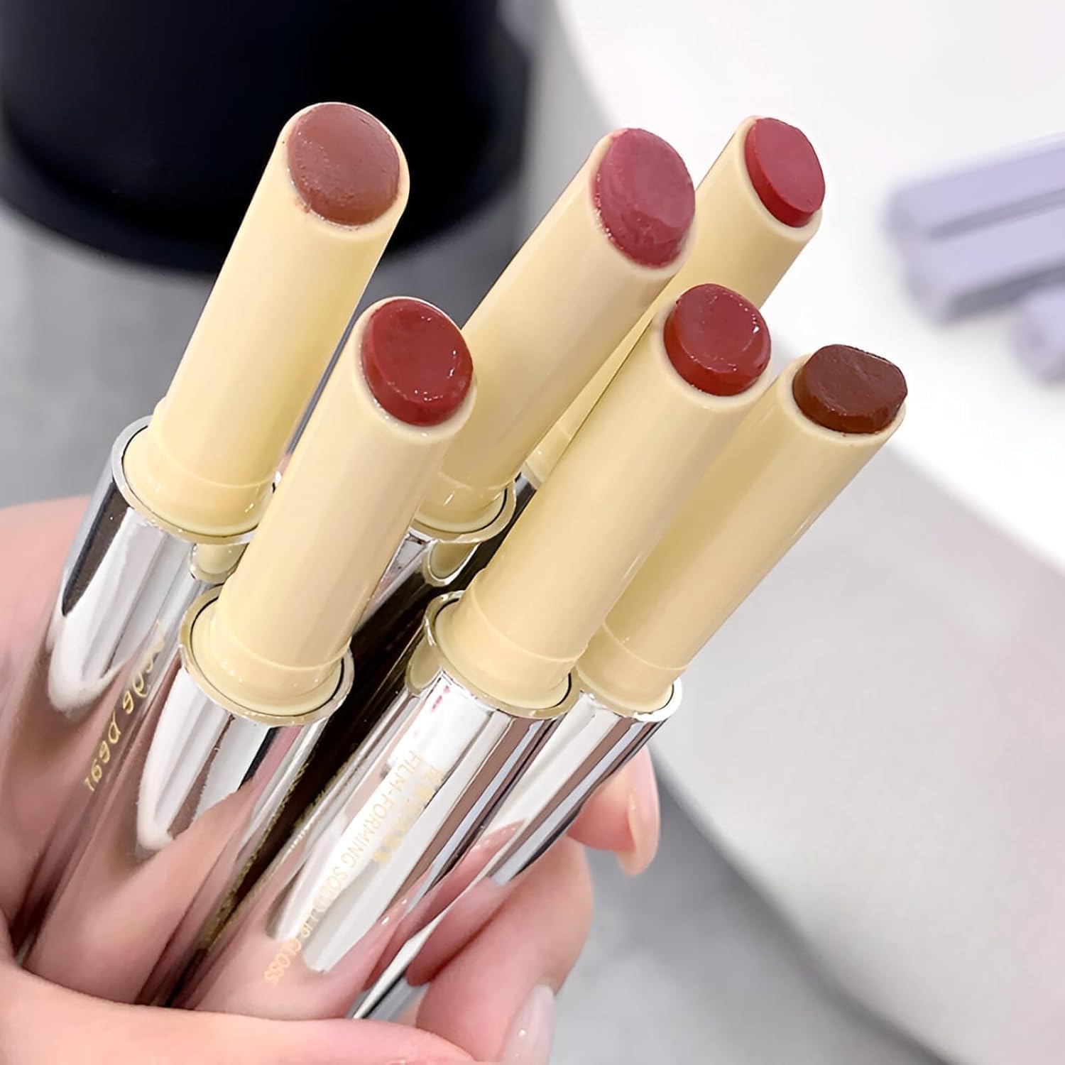 Gege Bear Solid Lip Gloss | Velvet Lipstick Texture Glossy Finish | Long Lasting Waterproof Non-Transfer | Nude Brown Peach Pink Colors | Moisturizing Lip Care for Women | Gen Z Aesthetic Makeup | Perfect Lipstick For Girls Makeup Lover (03# Peach Halo, 2g)-picture-12