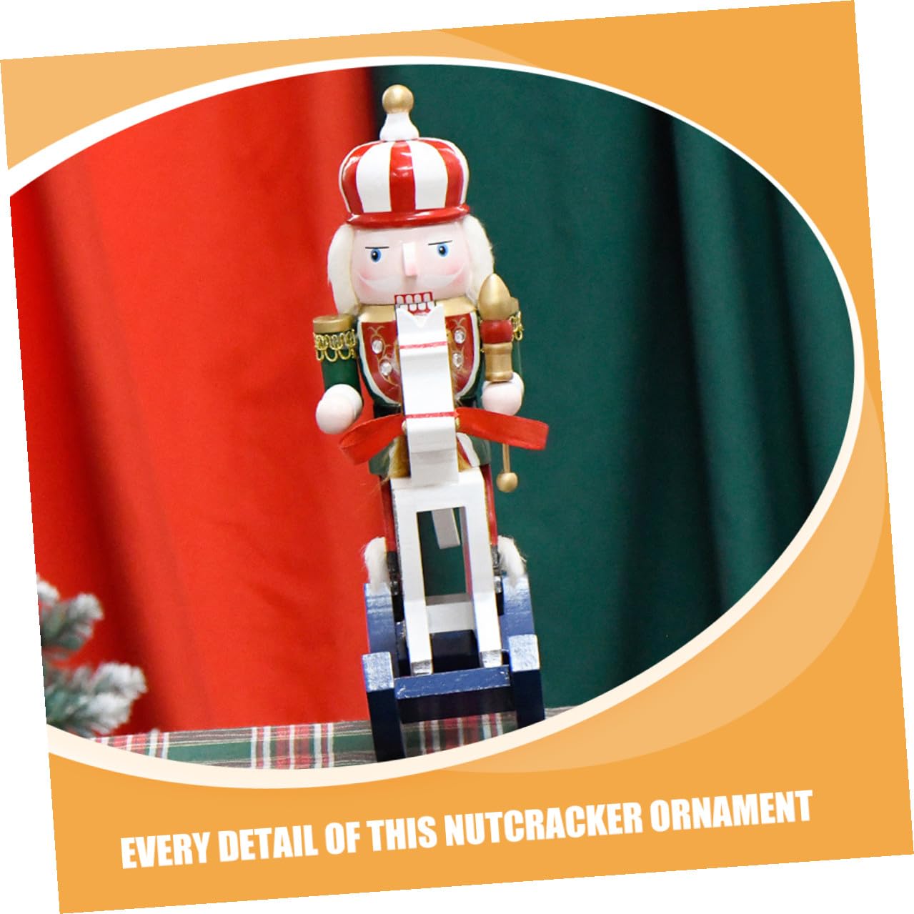 Garneck Holz Nussknacker Figur für Weihnachtsdeko Stehender Nussknacker mit Details Christbaumschmuck aus Holz für Tischdekoration
