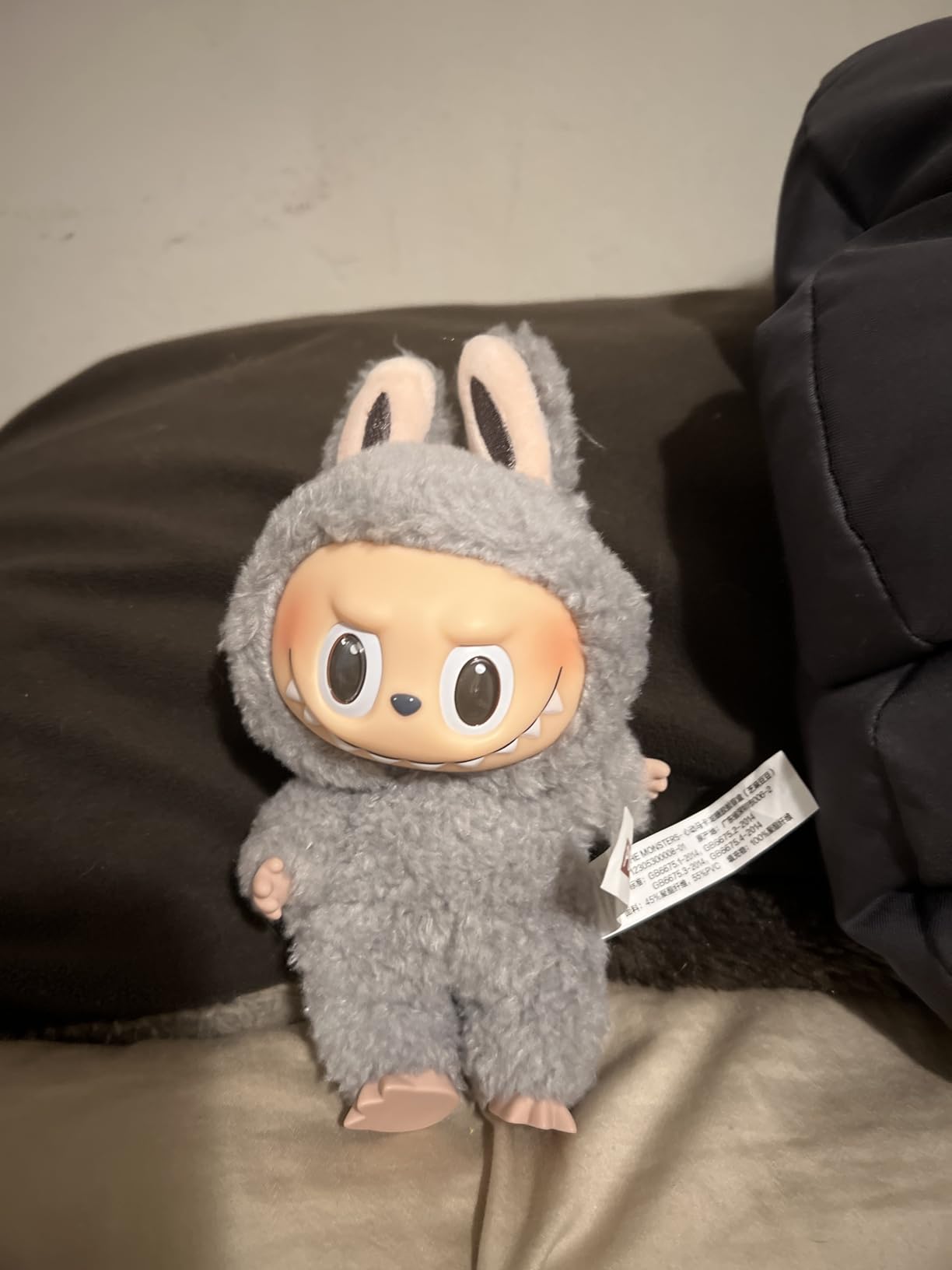 ラブブ THE MONSTERS Have a Seat DADA POP MART - LABUBU The Monsters Have A Seat Vinyl Plush- DADA
