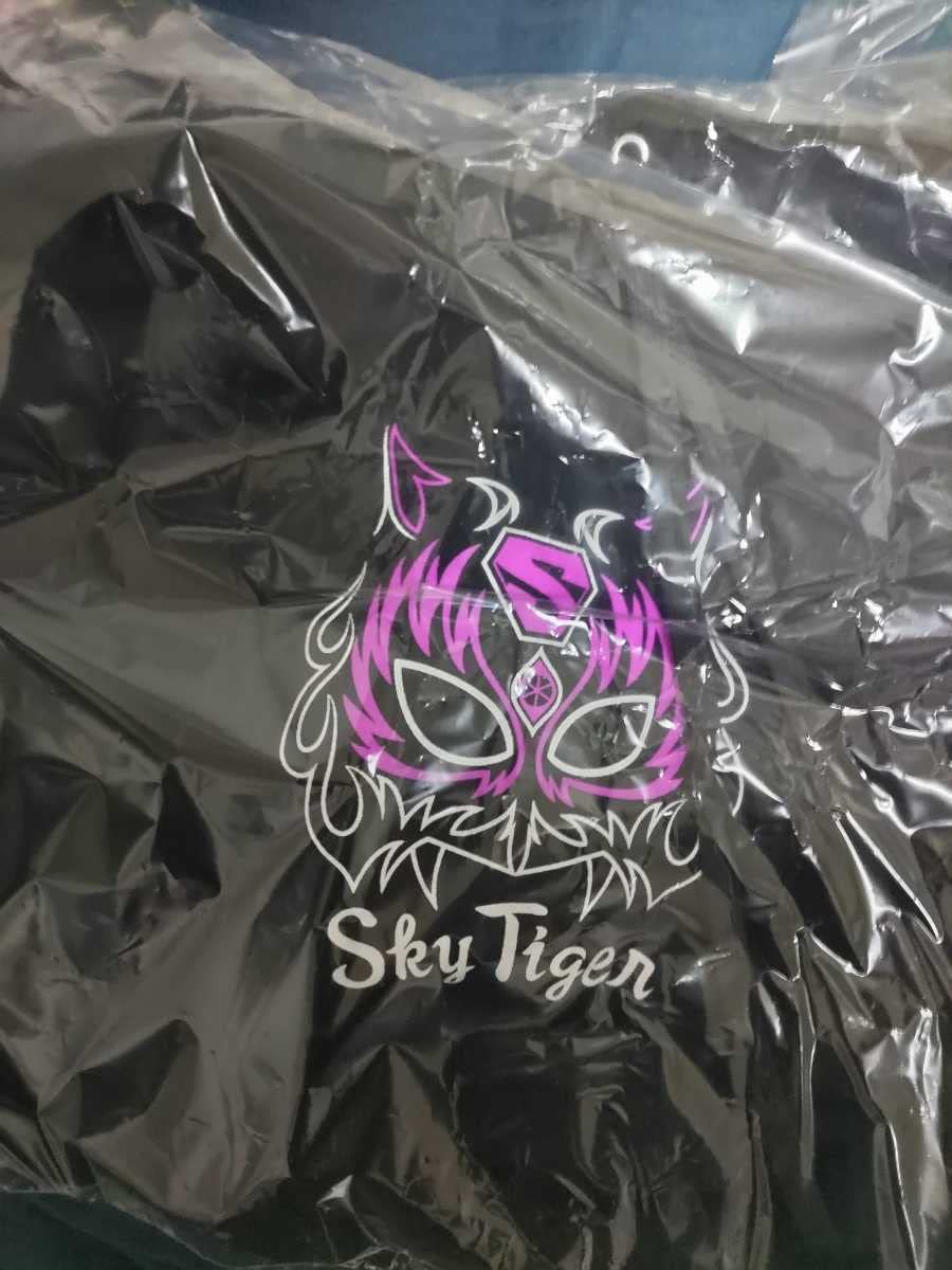 Amazon.co.jp: STARDOMスターダムスターライトキッドSLK HoodieLサイズ
