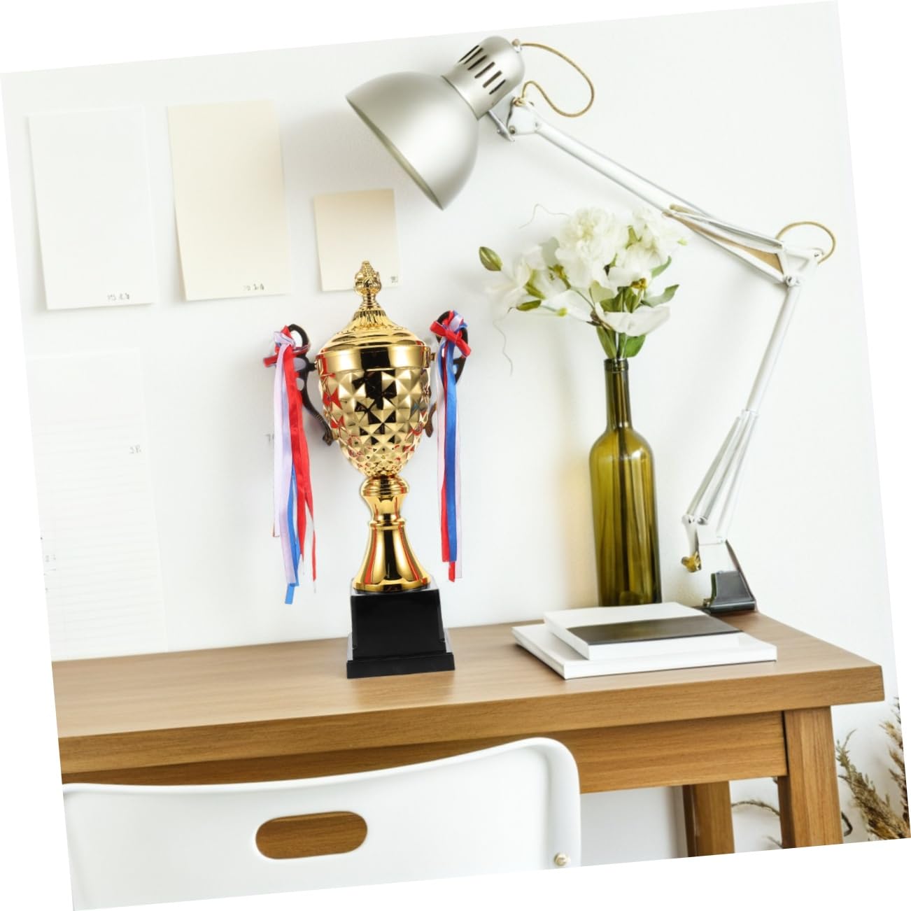 ibasenice Metalltrophäe Für Sportwettbewerbe Pokal Für Auszeichnungen Turniere Und Mannschaften Goldene Trophäe Für Preisverleihungen Und Sportereignisse