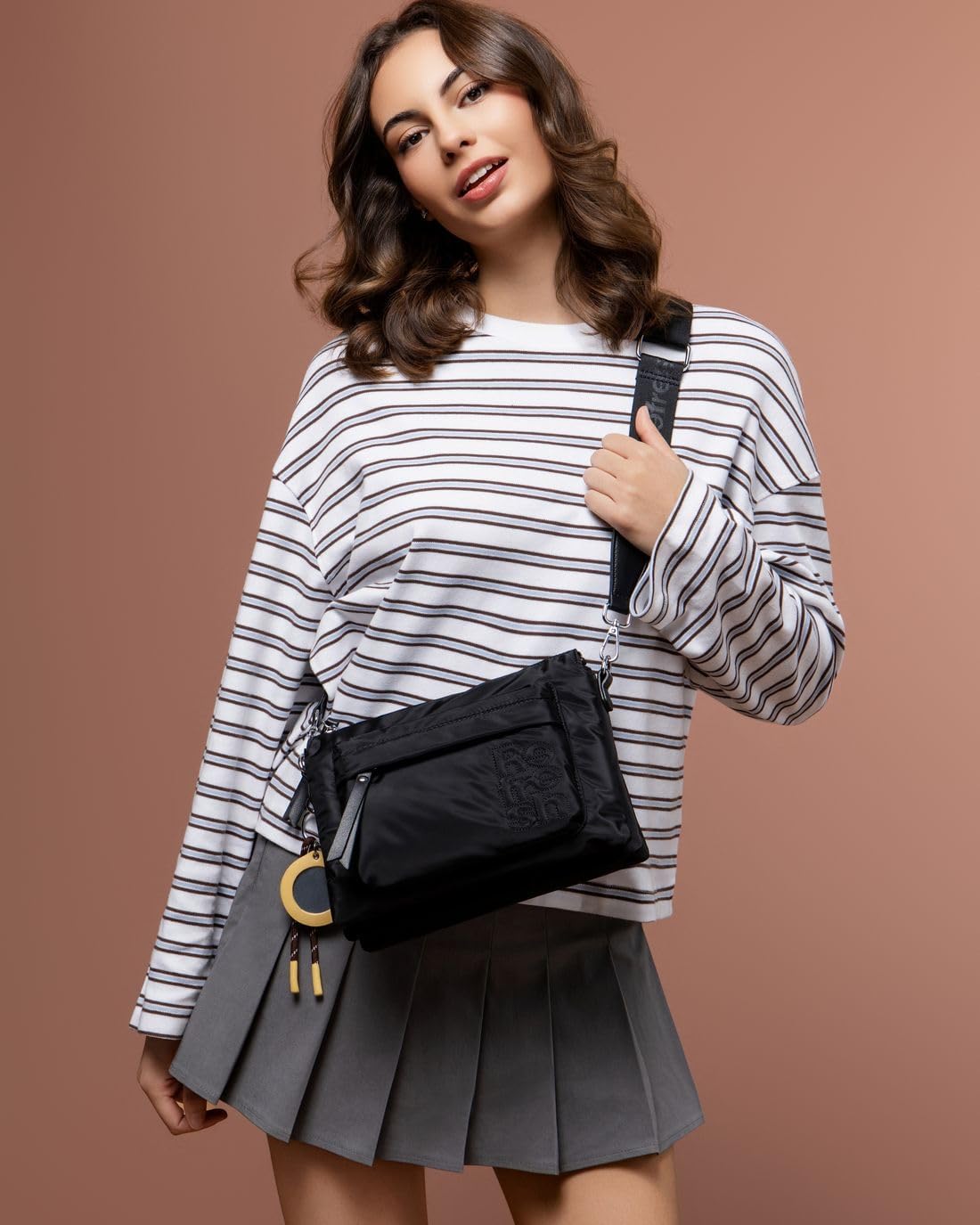 REFRESH Ladies 183327 Shoulder Bag Black