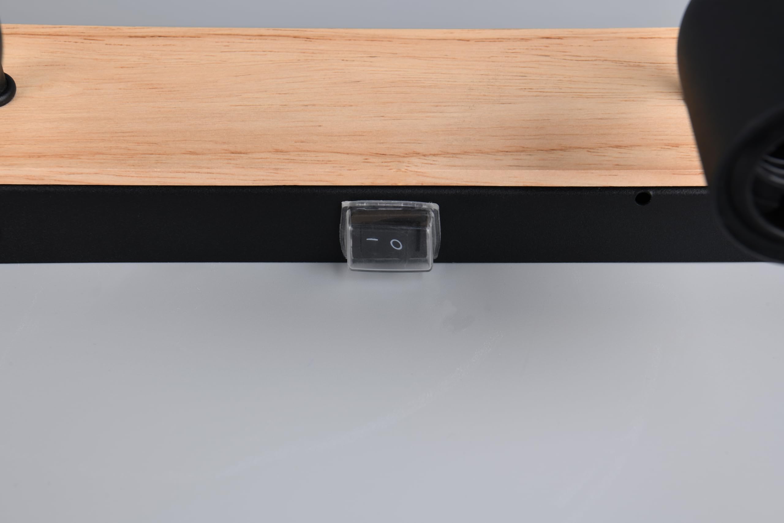 Trio Leuchten Aplique de baño ARTURO 284470332, metal negro mate, madera natural, excl. 3x E27
