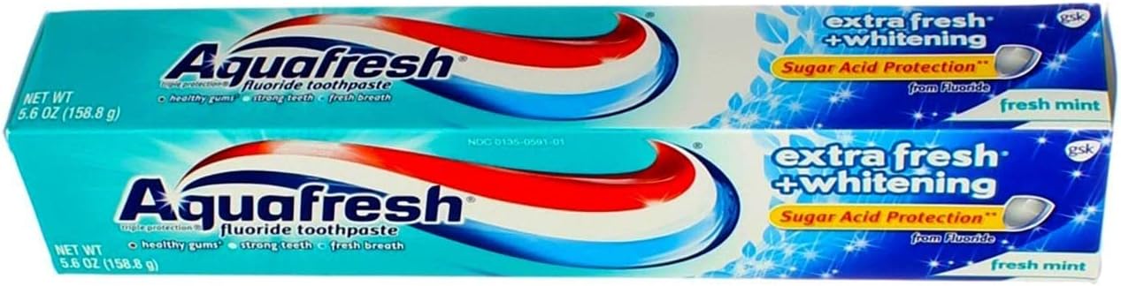 Aquafresh Fluoride Toothpaste Extra Fresh Whitening - 5.6 oz, Pack of 2