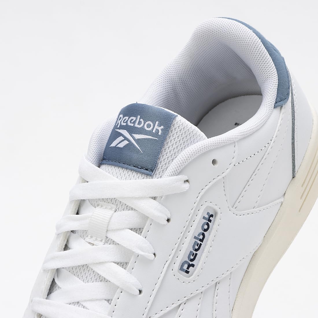 Reebok Court Avance