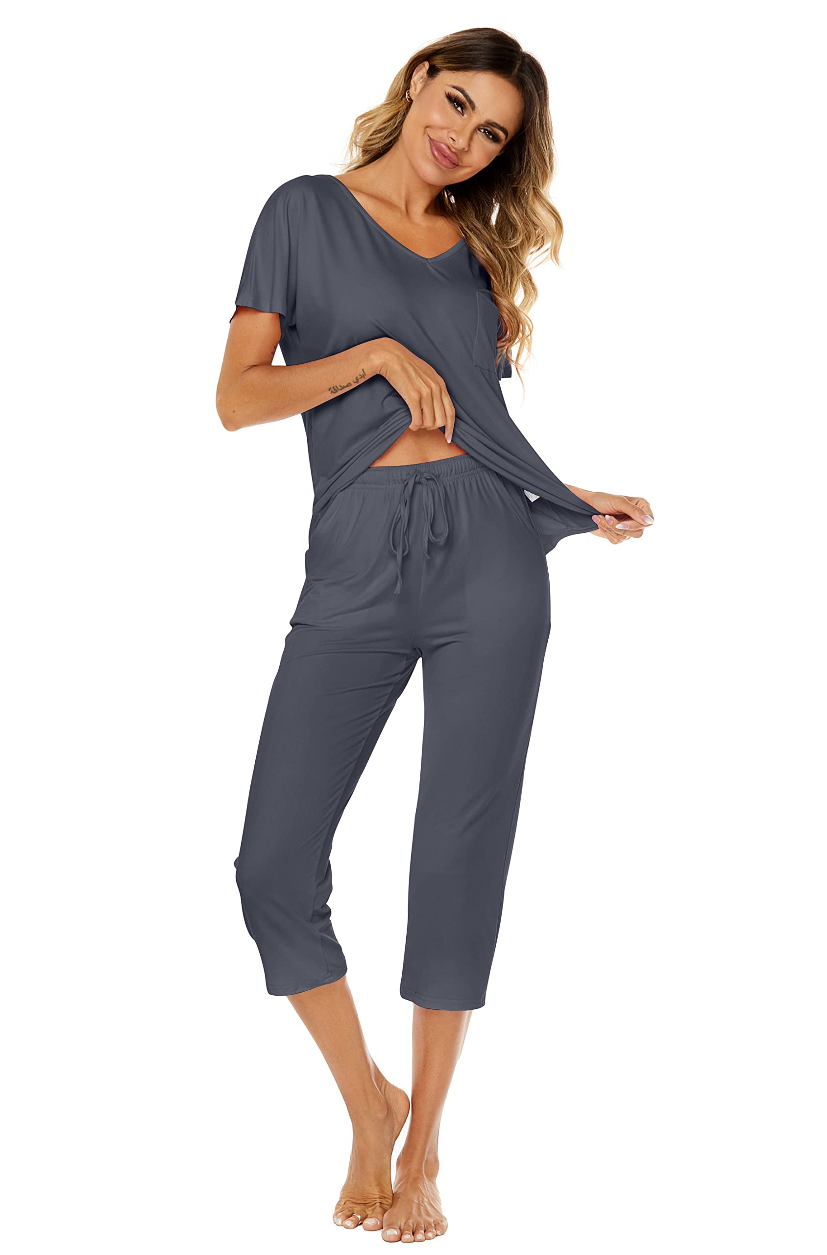Ietaoo Survêtements Coton Femme Ensemble de Pyjama 2 Pièce Sportswear Jogging Été Col en V Haut et 3/4 Pantalon Sweat Suit Tenue Sport Ensemble Vêtements de Nuit Bleu Marine S Ietaoo Survêtements Coton Femme Ensemble de Pyjama 2 Pièce Sportswear Jogging Été Col en V Haut et 3/4 Pantalon Sweat Suit Tenue Sport Ensemble Vêtements de Nuit Bleu Marine S