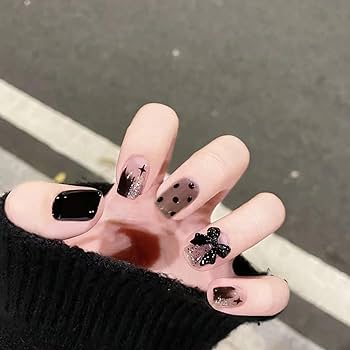 Amazon | ネイルチップ ショート 24枚セット 黒 付け爪 地雷系 韓国