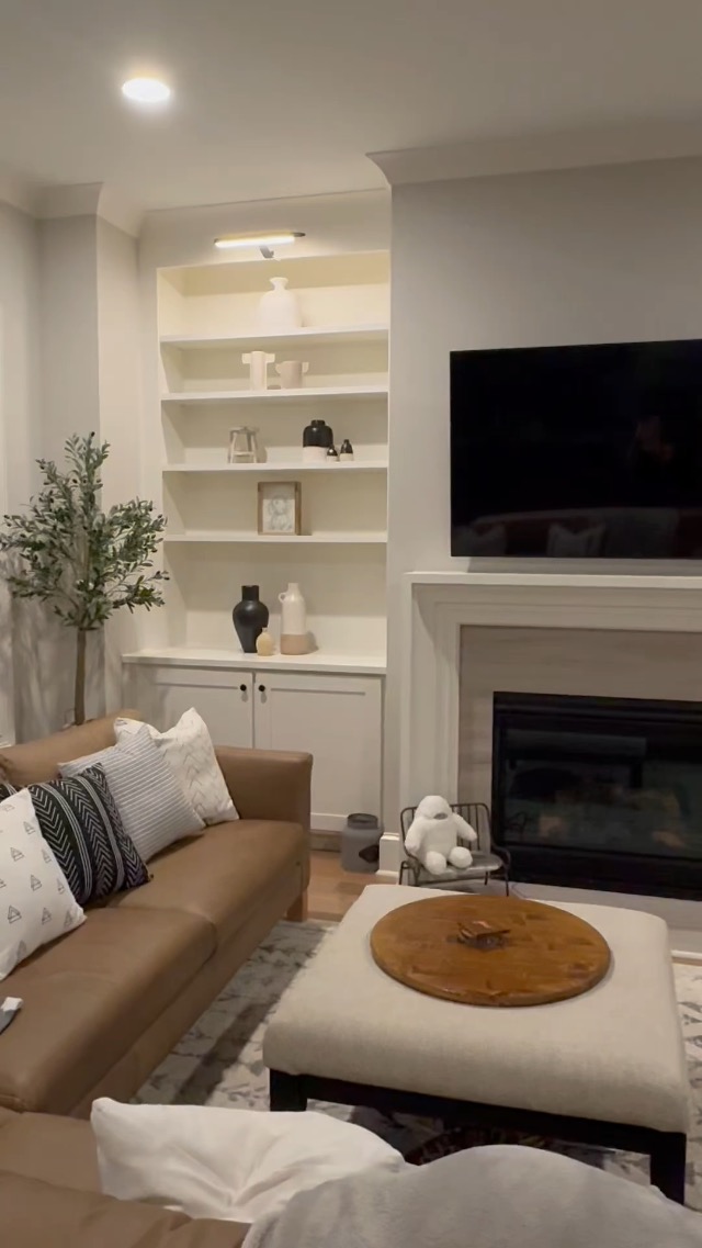 Watch Our cozy living room decoration from amazon finds 2024 on Amazon Live