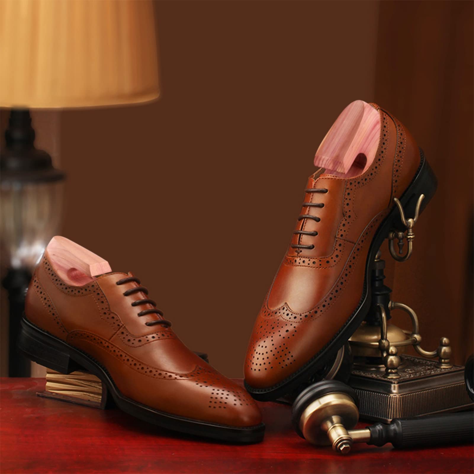 Zedernholz-Schuhspanner für Herren, breiter Absatz, verstellbarer Schuhbaum, geteilter Zehenbereich, Zedernholzstiefelbaum