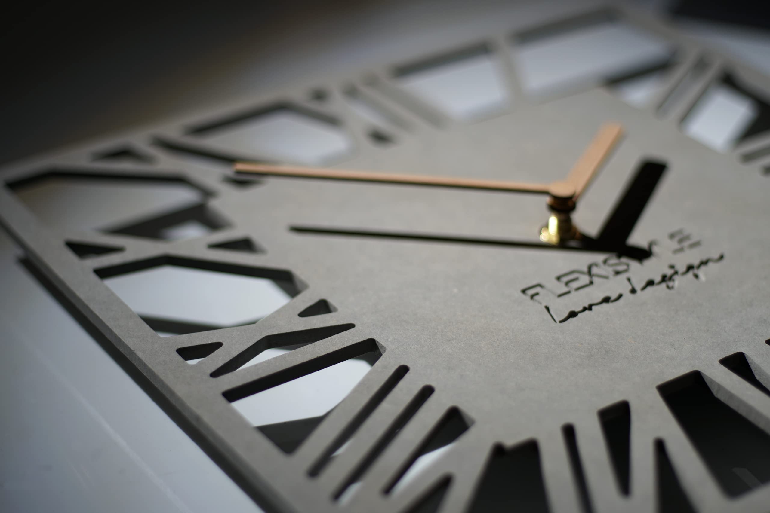 FLEXISTYLE Orologio da parete senza ticchettio, moderno LOFT Piccolo Square, 30 cm, soggiorno, bagno (grigio)