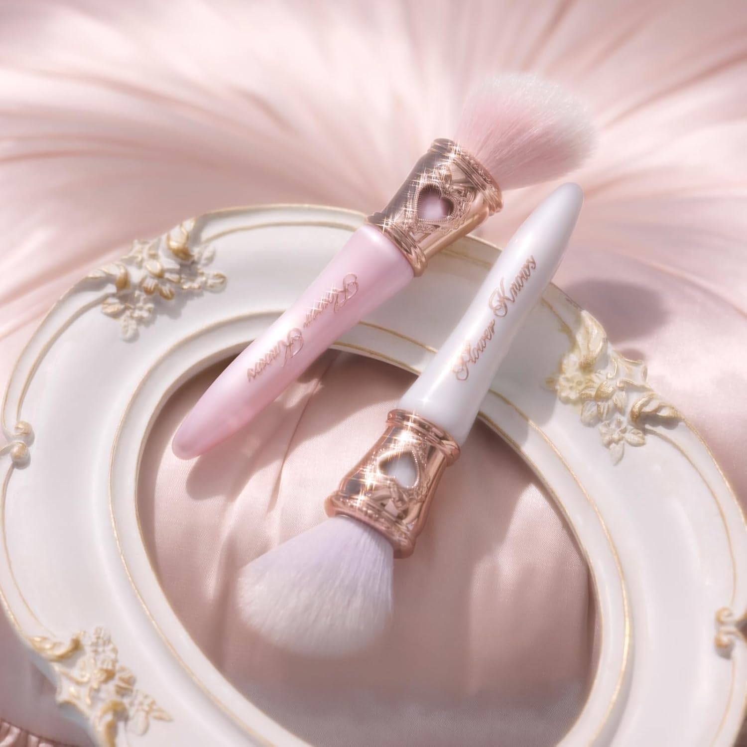 Flower Knows Bunny Garden Blush Brush,Soft Powder Brush For Cheeks,Face Makeup Brush For A Sculpted Look(Pearl Pink)