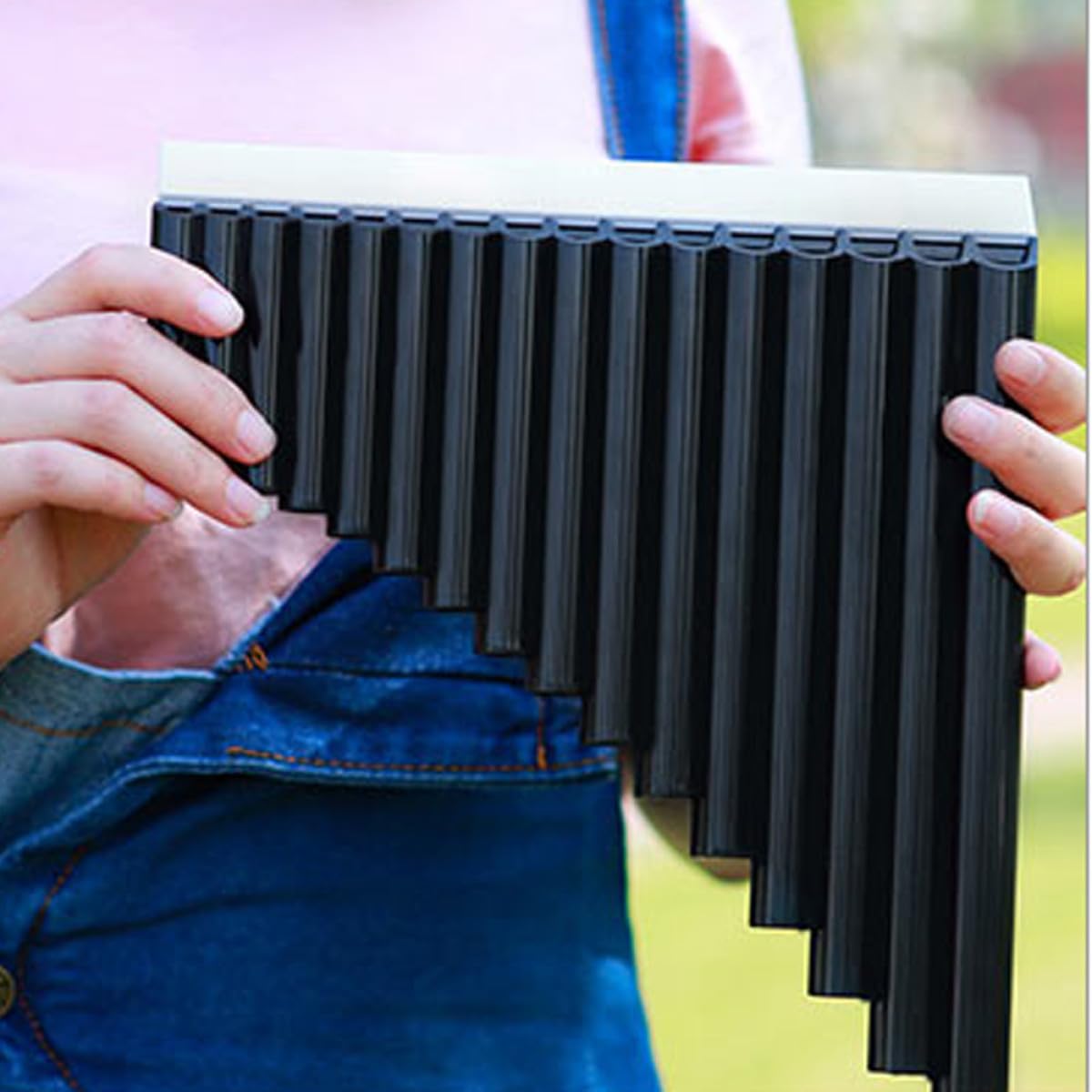 Veemoon Flûte de Pan Professionnelle Noire en Abs, 16 Tubes, Instrument Musical pour Garçon et Filles Débutants, Portable et Bien Polie, pour L'éducation Musicale