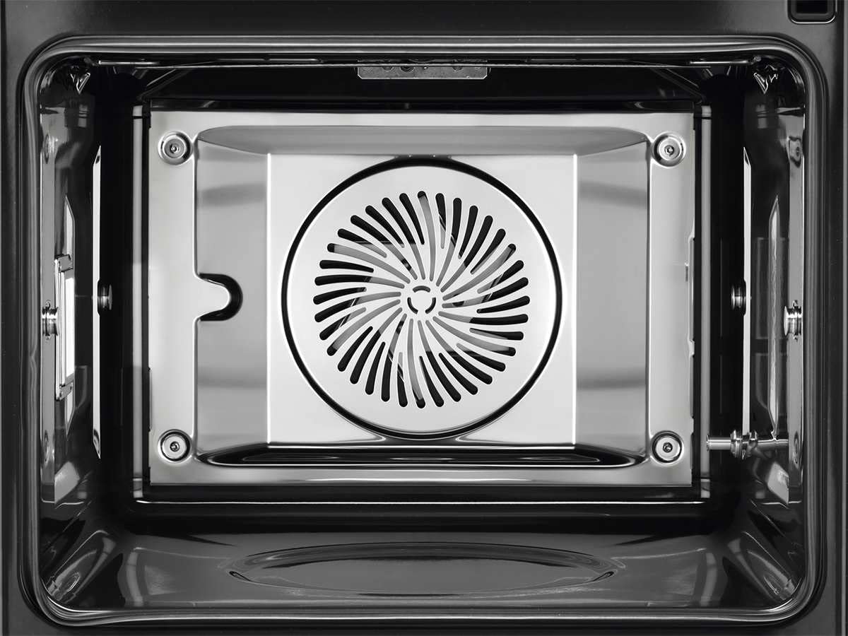 AEG BSK998230M Einbaubackofen SteamPro SousVide WIFI Dampfreinigung A++