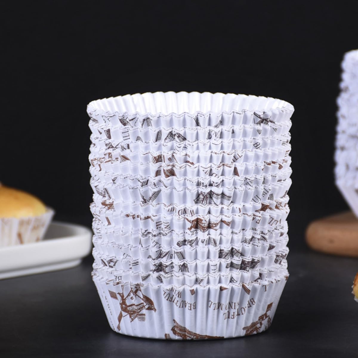 300stücke Cupcake Papierförmchen Backpapier Muffinförmchen Hochtemperaturbeständig Ölbeständig Für Muffins Kuchen Und Dessert Backzubehör Geeignet Für Konditoreien Und Partys