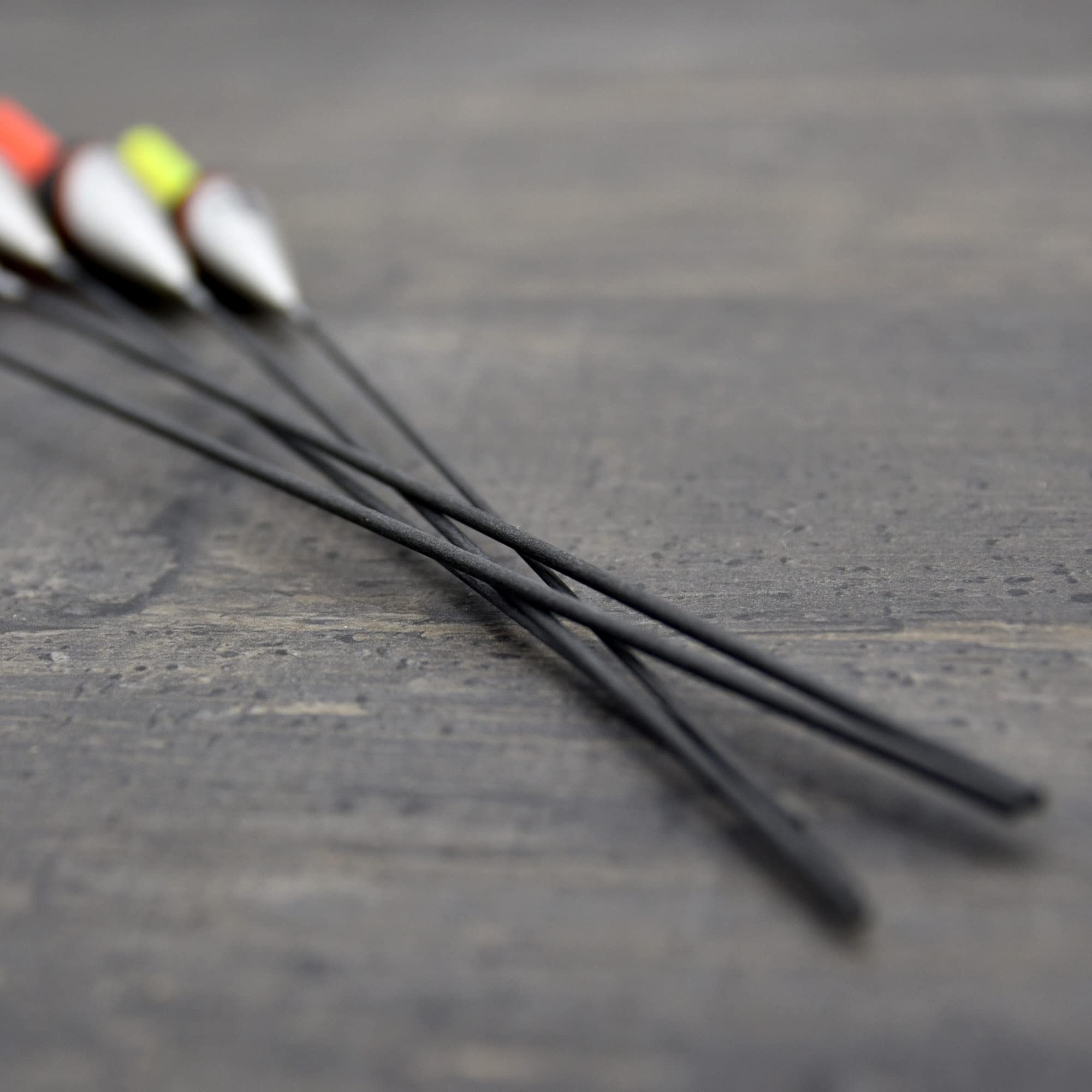 Sbirulino® Juego de 5 flotadores de Pesca con Portador de 4,5 mm. Caja Portador y Funda incluida en el Kit.