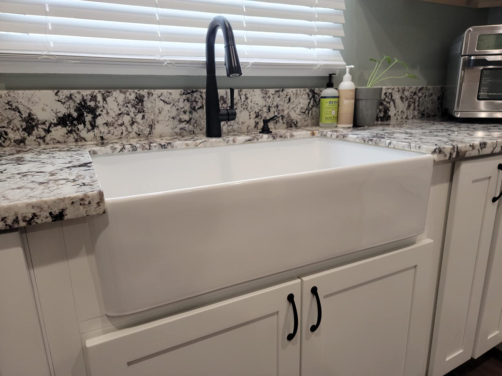 11/mo Finance ALWEN 30 inch Fireclay Kitchen Sink Farmhouse