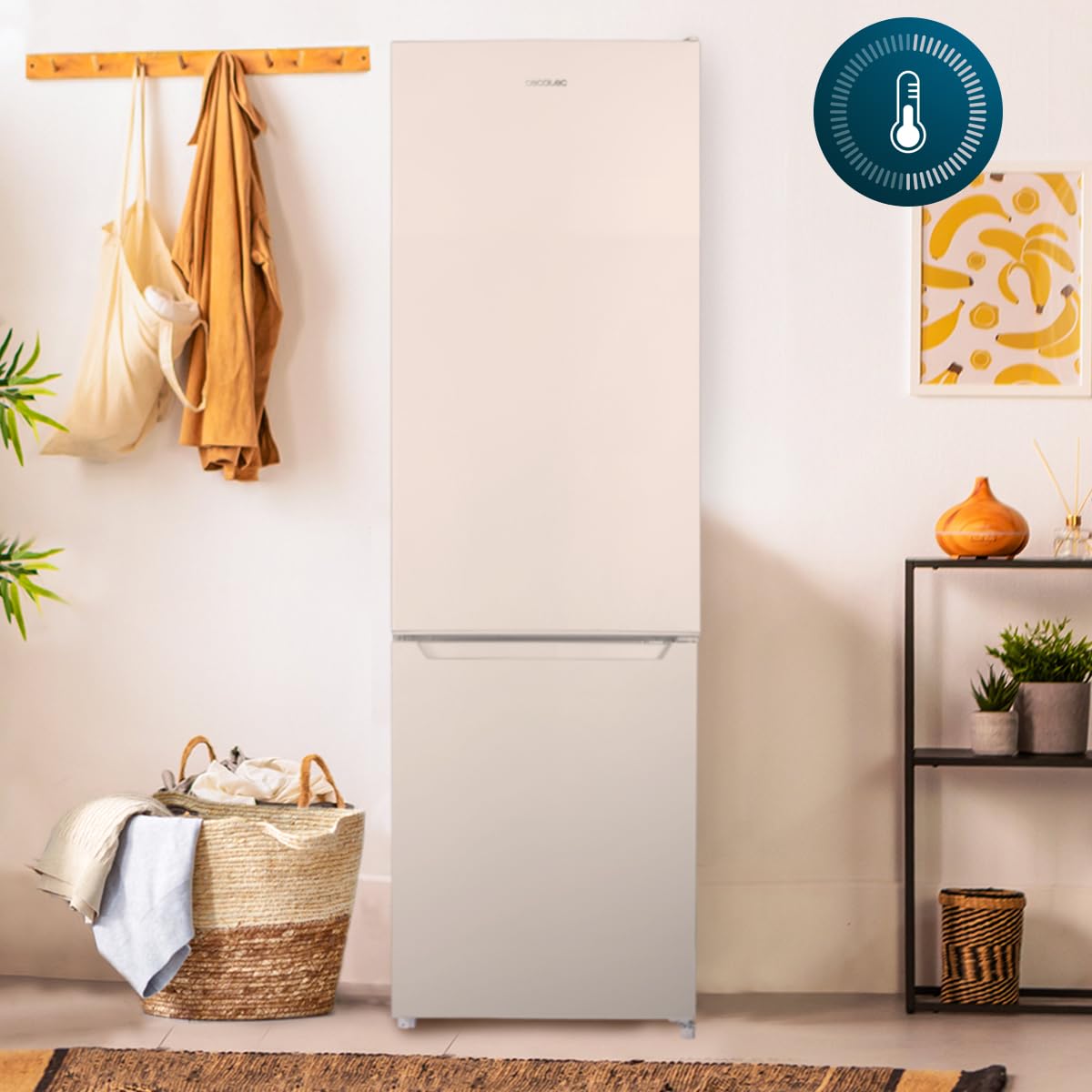 Cecotec Frigorifico 262 L Bolero CoolMarket Combi 262 White E, Classe E, Risparmio energetico, Luce LED, Vassoi in vetro, Controllo elettronico della temperatura.