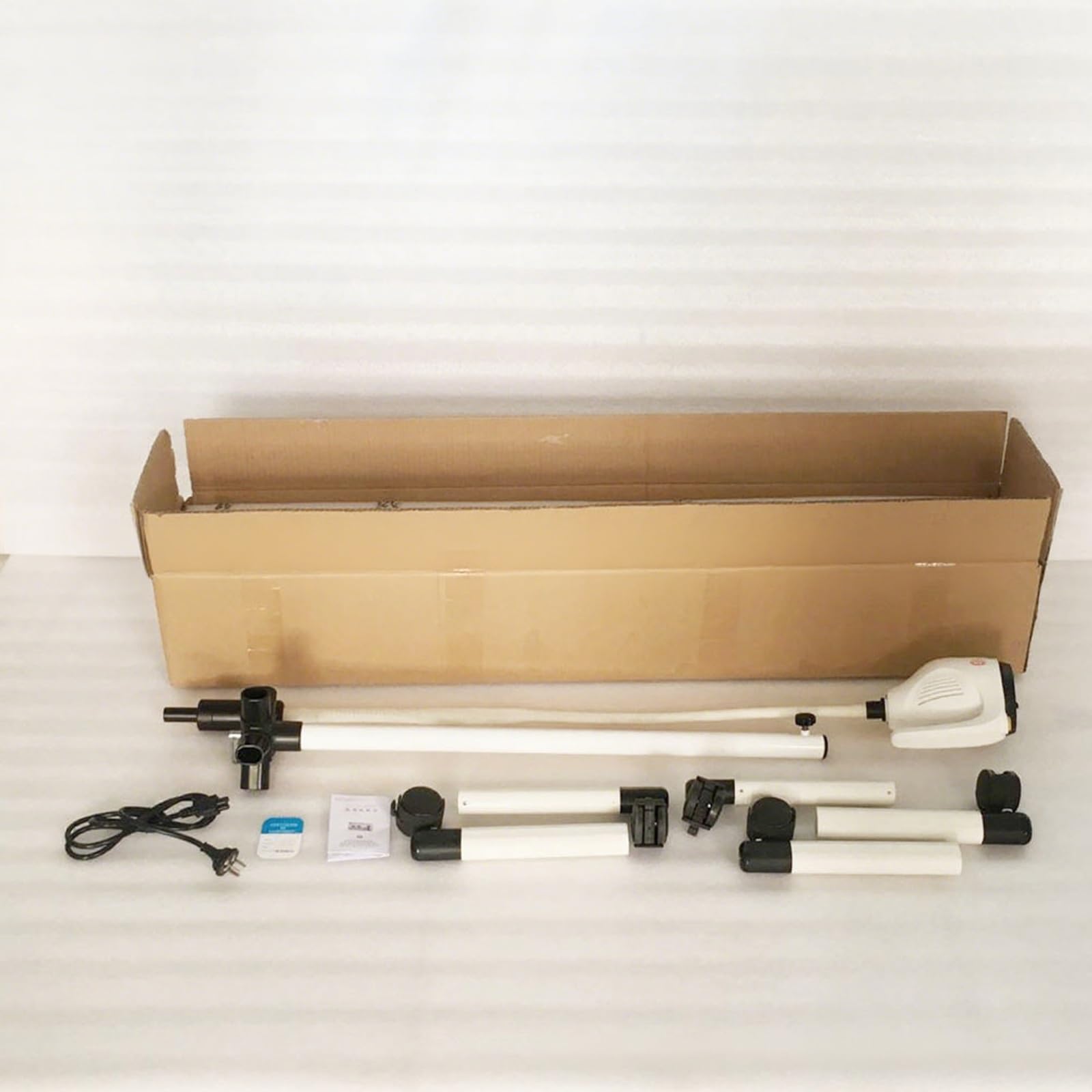 Lampada Chirurgica Mobile Da Pavimento, Lampada for Visita Medica A LED Da 21 W su Ruote, Altezza e Angolazione Regolabili, for Pazienti Ambulatoriali