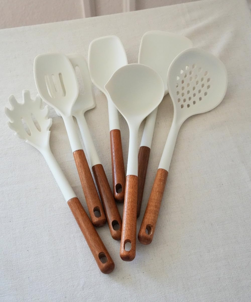 Zoha Küchenutensilien Set Holz - Handgefertigt aus Akazienholz - Kochbesteck Holz, Pfannenwender Set, Holzlöffel Set, Küchenhelfer, Wooden Utensil Set - Cooking Utensils (8-teilig)