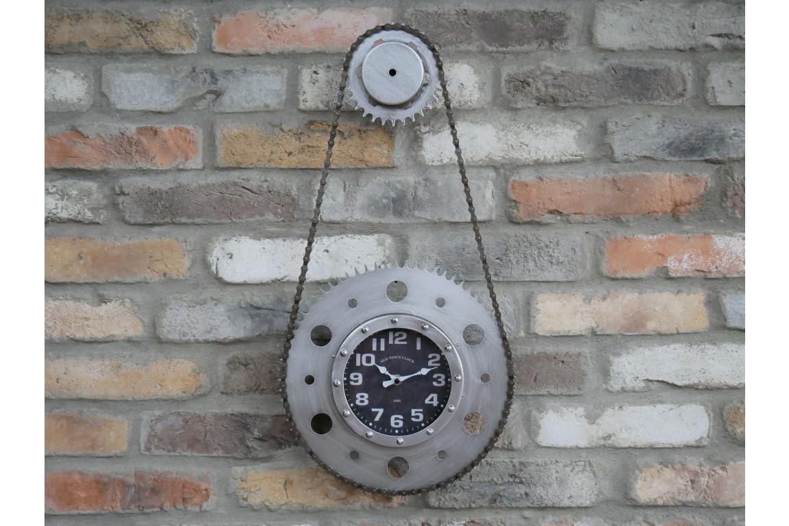 Venture Vehicles Ltd Industrial Style Wall Clock Featuring Bike Chain