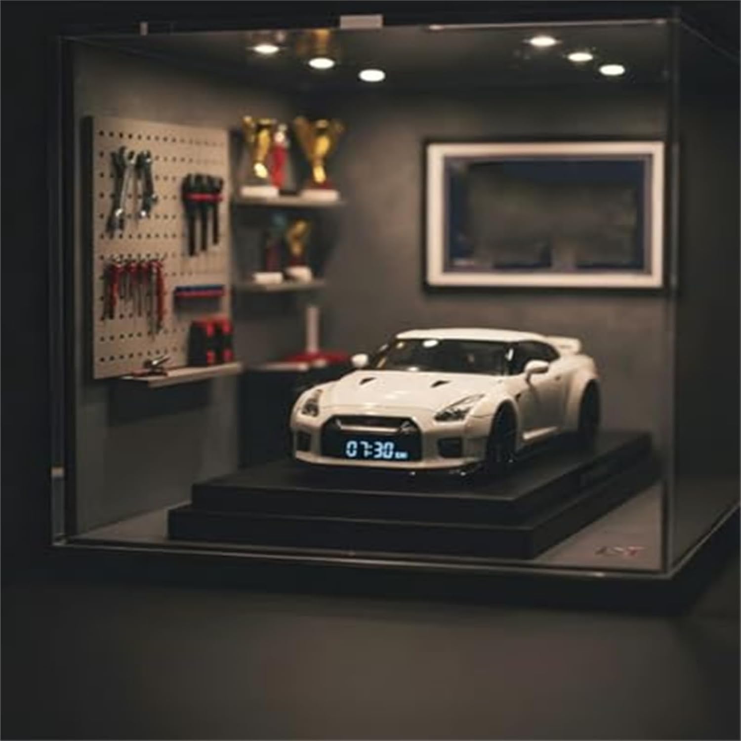 Car Alarm Clock-Realistic Light Effects, Sports Muscle Car Alarm Clock with Crystal Clear 3-in-1 Digital Led Display Screen, Sports Car Ornament, Interior Decoration and Car Enthusiasts (Black)