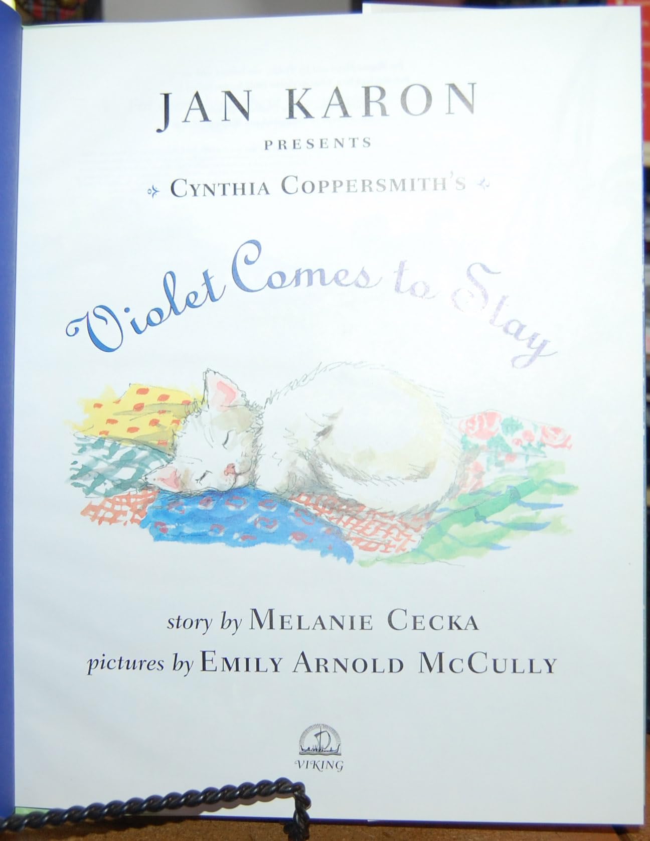 Violet Comes to Stay - PT01