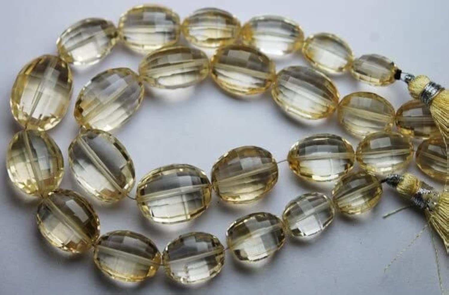 Citrine naturelle briolette LKBEADS, la pierre de lumière pour bijoux d'émotion