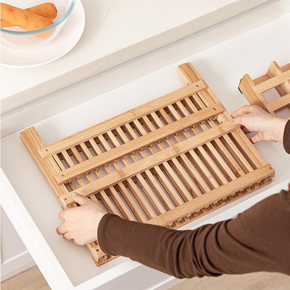 Scolapiatti in legno a 2 ripiani con portaposate, design pieghevole in bambù, tiene piatti e tazze separatamente, soluzione salvaspazio