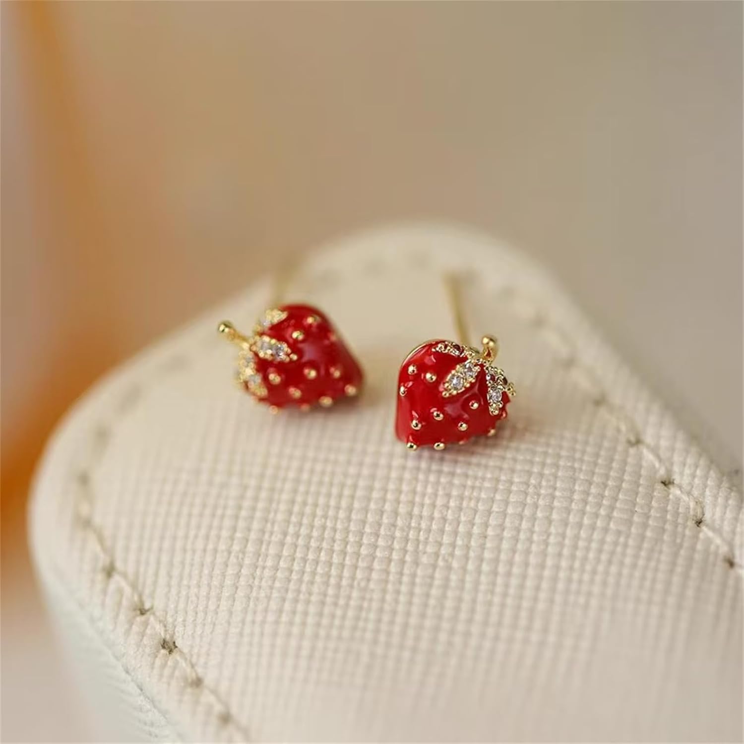 coadipress 3PCS Strawberry Jewelry Set for Women Cute Sweet Strawberry Fruit Pendant Necklace Dainty Fashion Strawberry Rhinestone Bracelet Birthday Party Charm Jewelry - Image 6