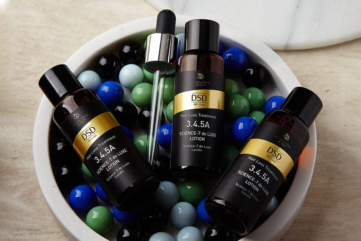 Divination Simone De Luxe Leczenie wypadania włosów 3,4,5 A Science-7 DSD de Luxe Lotion 3 butelki x 1,18 Fl Oz zawiera składniki antyoksydacyjne, witaminy, kompleks białkowy