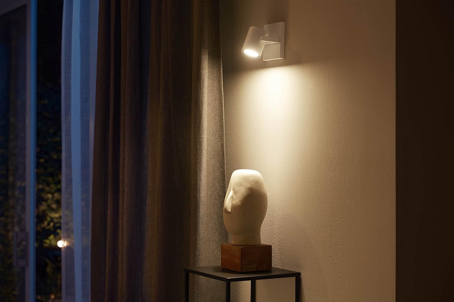 Philips Hue - Lámpara LED inteligente Philips Hue Argenta, 5.7W-350 lúmens, Luz Blanca y de Colores, Compatible con Alexa y Google Home, 1 Foco LED, Blanco