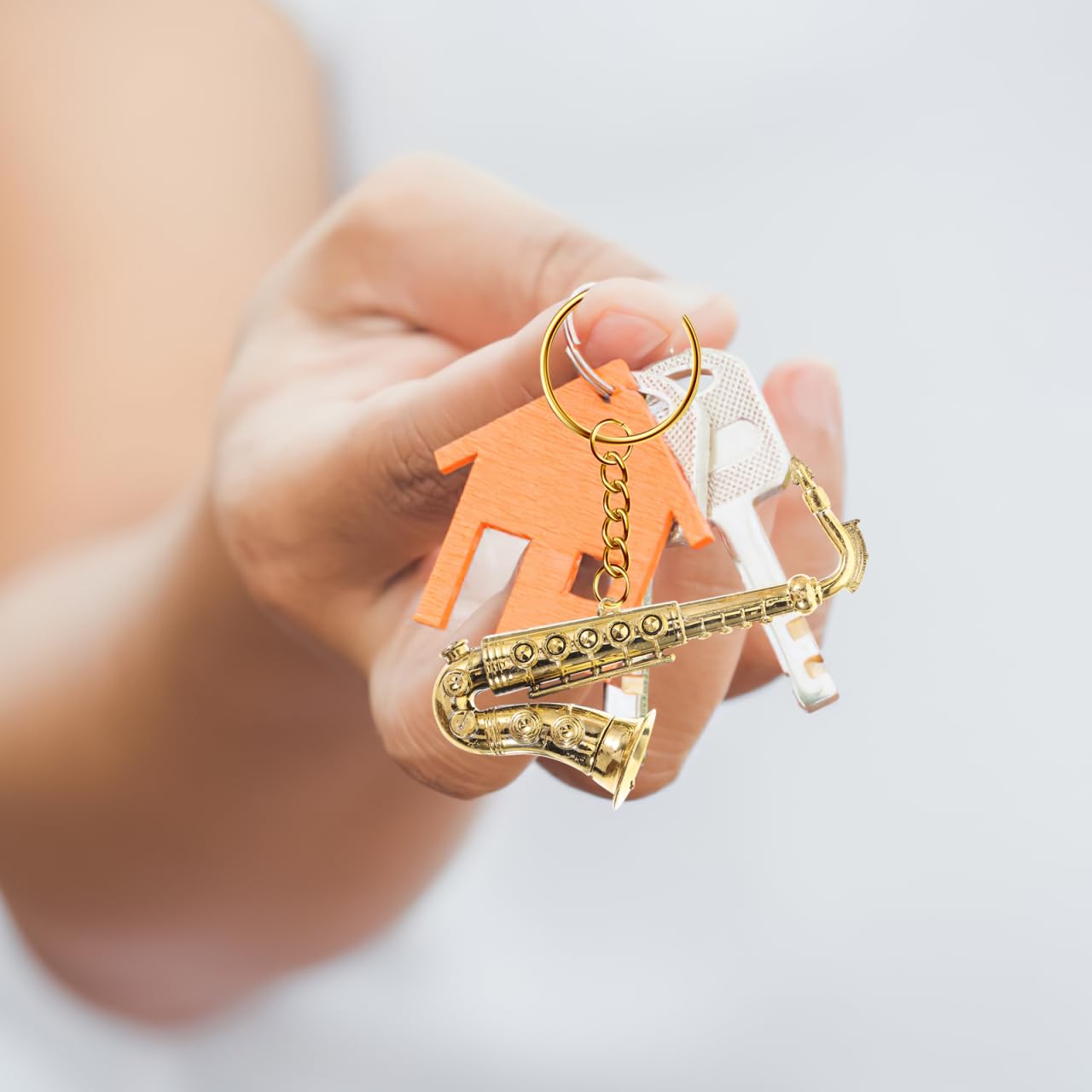 4 Pcs Big Saxophone Mold Gold Decor Mini Saxophone Kids Toy Instruments Saxophone Model for DIY Crafting DIY Crafts Saxophone Models Music Trumpet Child Decorate Plastic