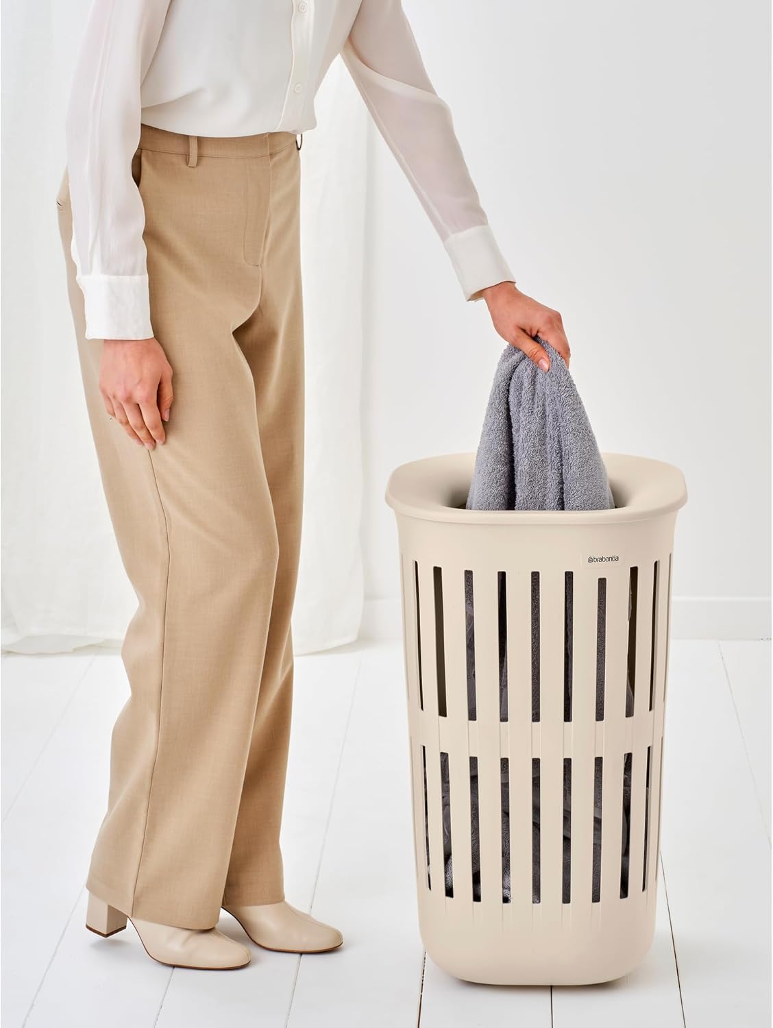 Brabantia Collect-It Cesta de la ropa 55L (Soft Beige), cesto ropa sucia para cocinas, baños o lavanderías, cesta colada para prendas, toallas o sábanas, set de 2 cestos robustos