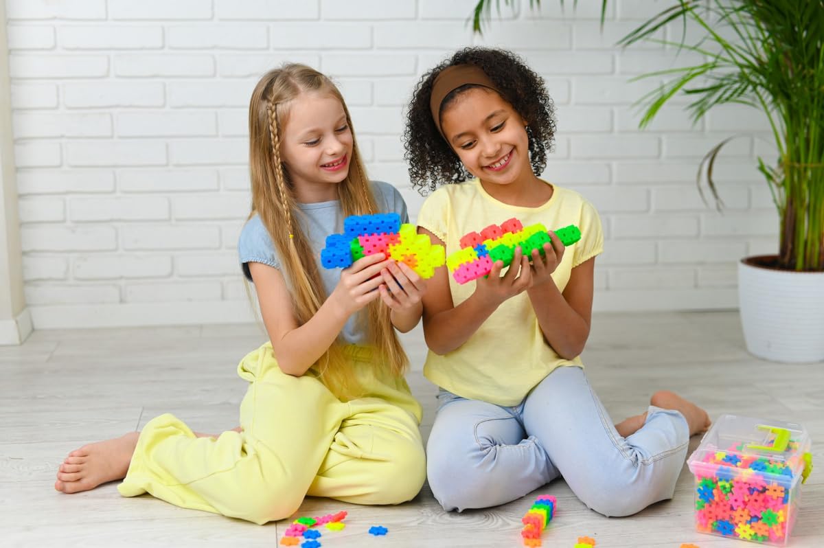 Meli Minis Neon Basic Travel Box Set - 250 bloques de construcción, juguetes creativos para niños a partir de 3 años, colores neón, escala 1:1, instrucciones de 37 x 23 cm, sin BPA, certificado CE