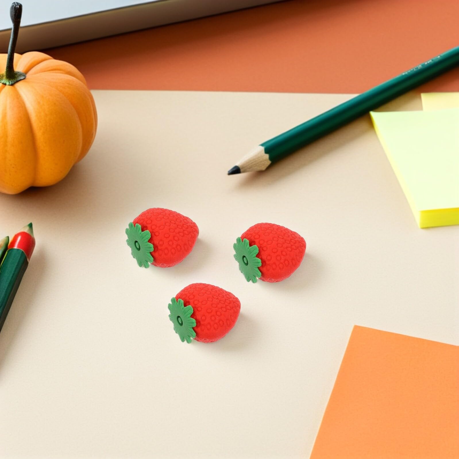100 Gomme da Cancellare Miniatura a Forma di Fragola Rosse Piccole Gomme Kawaii Multifunzionali per Studenti e Ufficio Resistenti All’Usura per Uso Quotidiano a Scuola e Casa