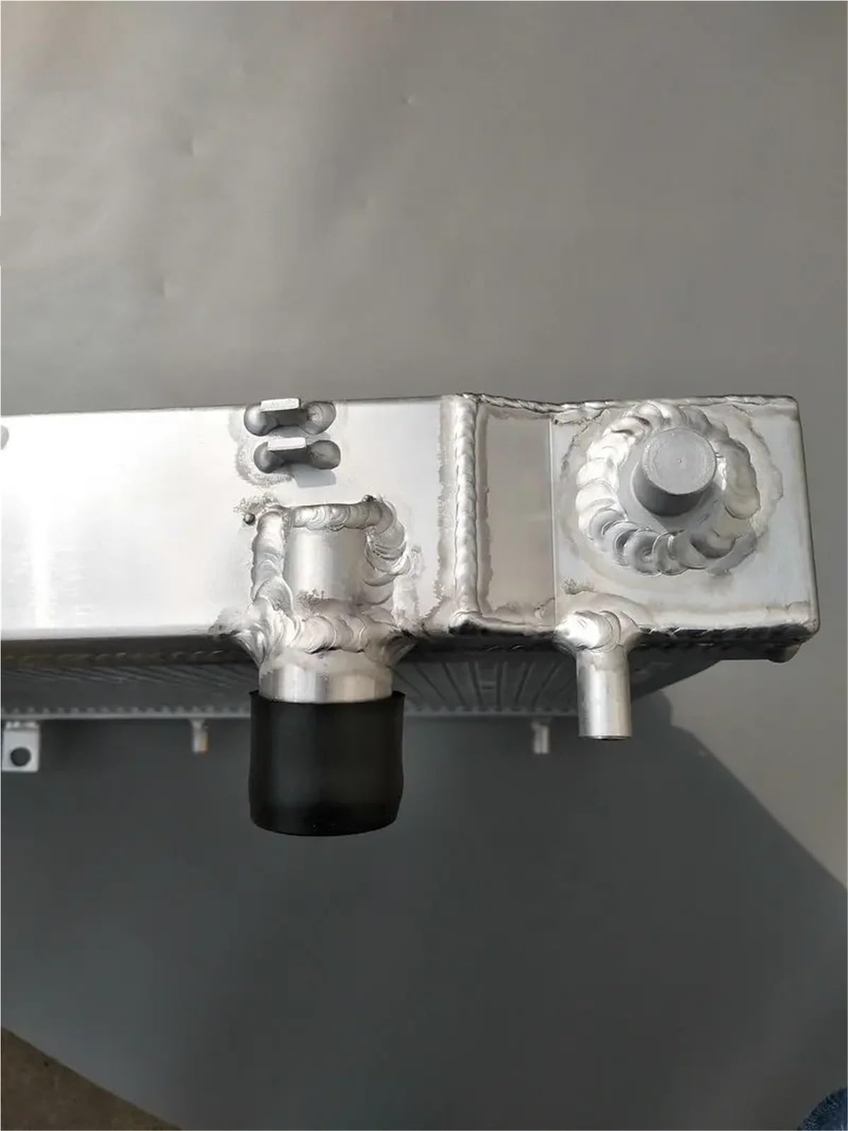 Zestaw Chłodzący,Radiator Do Do Miata MX5 1.8L ręczna skrzynia biegów 1999-2005 grzejnik aluminiowy + osłona + wentylator