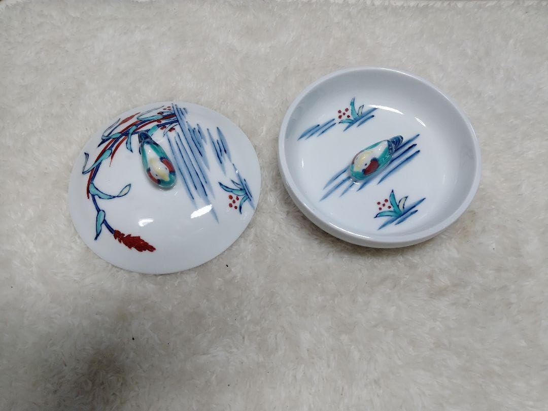 【有田焼】【岩徳窯】　希少　小物入れ　置物　灰皿 美品】有田焼 灰皿小鳥 蓋付き 小物入れ - メルカリ