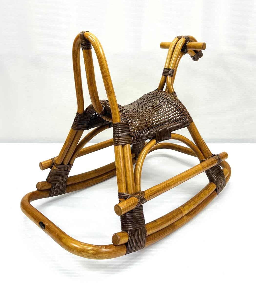 Amazon.co.jp: kazama製籐 ラタン ロッキングホース 木馬 アンティーク