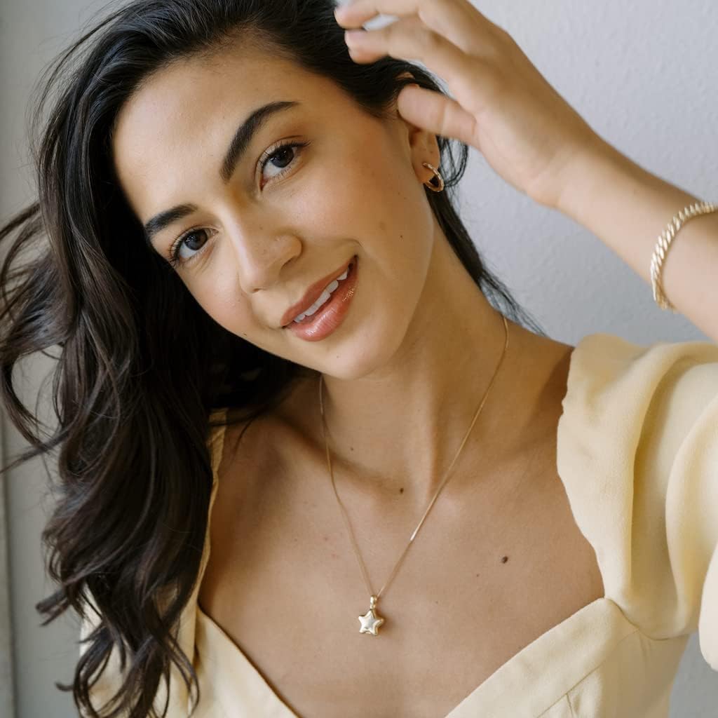 Honeycat Polly Star Photo Picture Locket Necklace in Gold, Rose Gold, and Jewelry | Minimalist, Delicate Jewelry