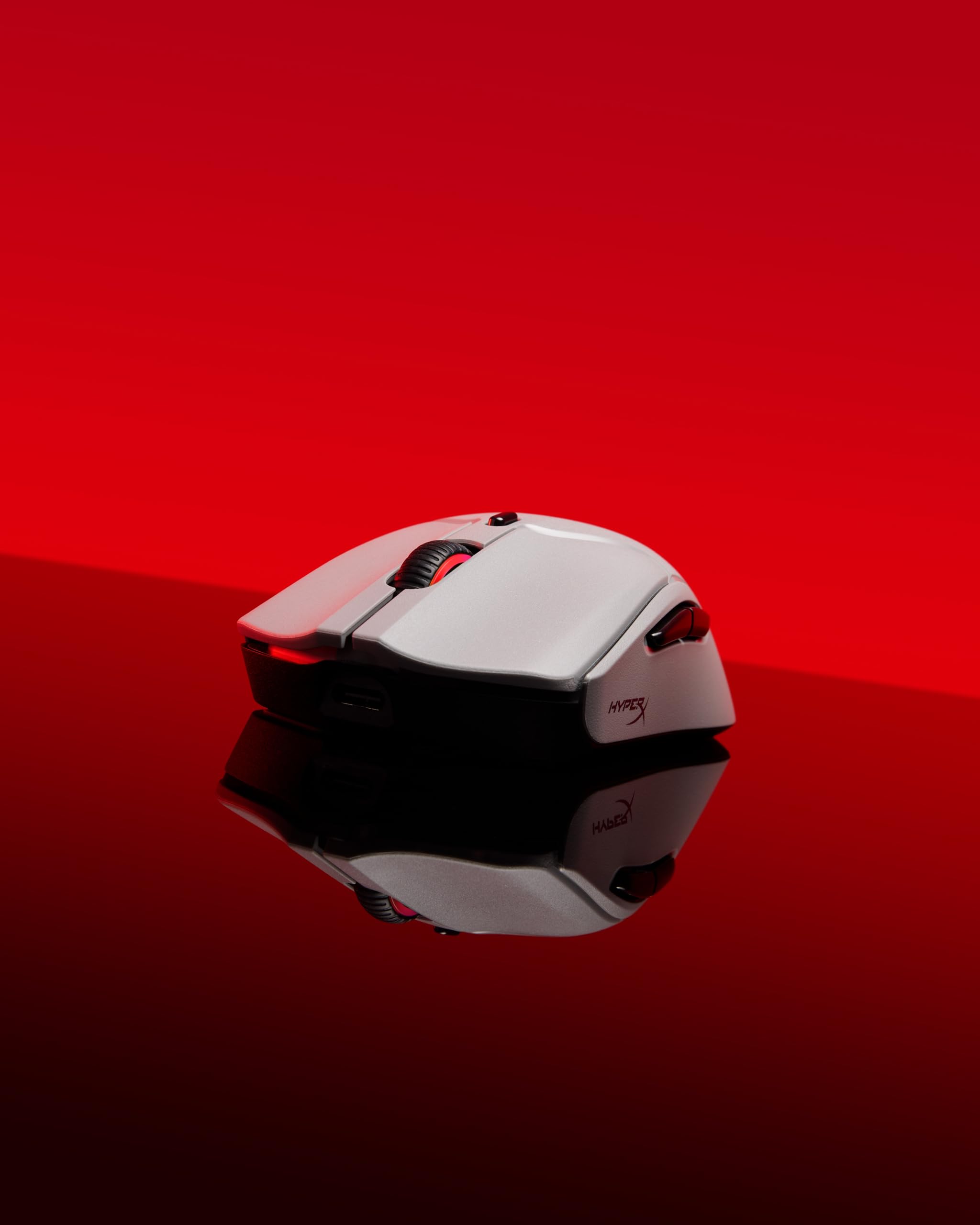 HyperX Pulsefire Haste 2 Pro Wireless, Souris Gaming sans Fil Ultra Légère 61 g, Capteur HyperX 26K Jusqu’à 26 000 DPI, Polling Rate 4 000 Hz, Double Connexion sans Fil 2.4 GHz et Bluetooth, Gris