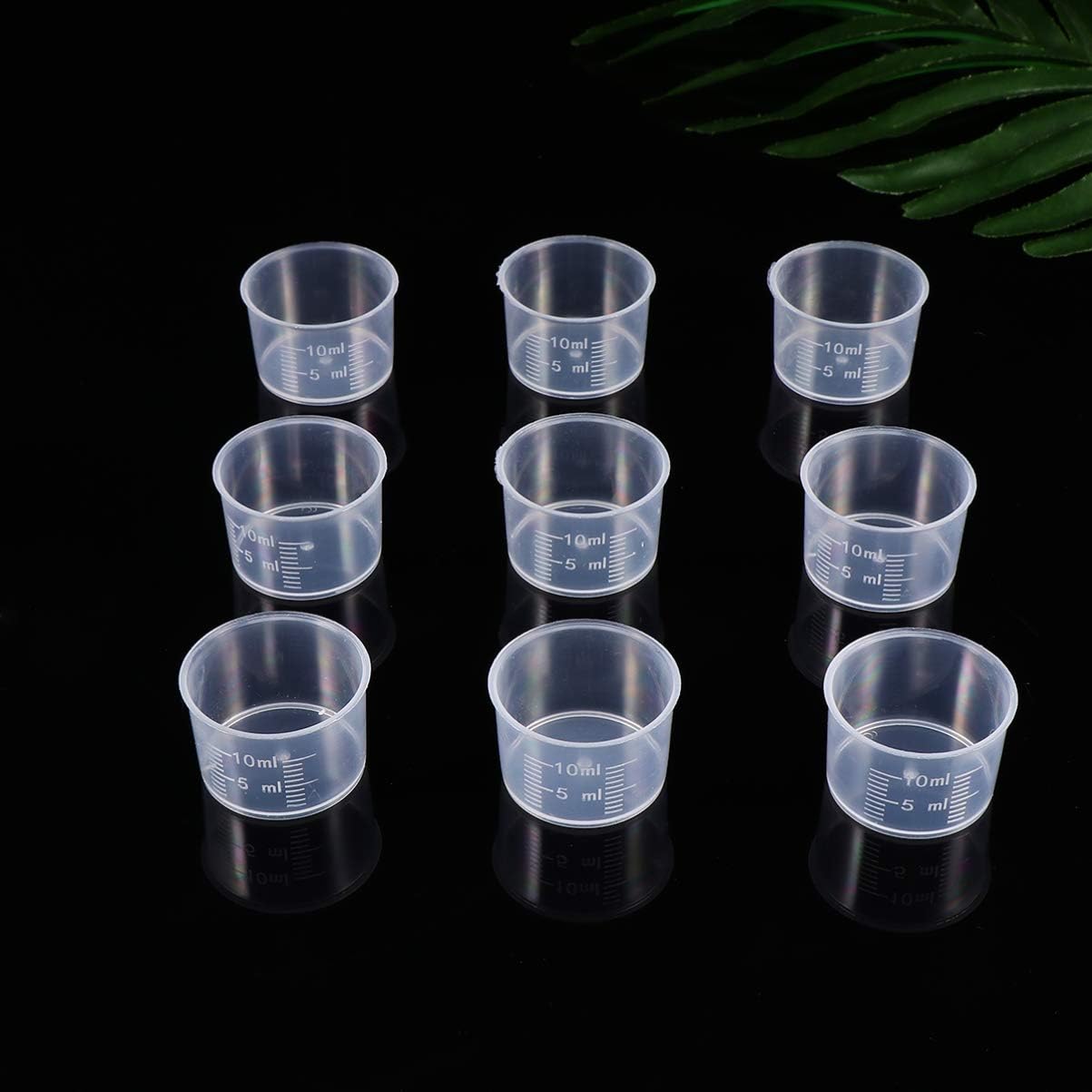 Ipetboom Thickened Plastic Measuring Cups 10ml Liquid Measure Cup Clear Accurate Scale Reusable Disposable for Kitchen School