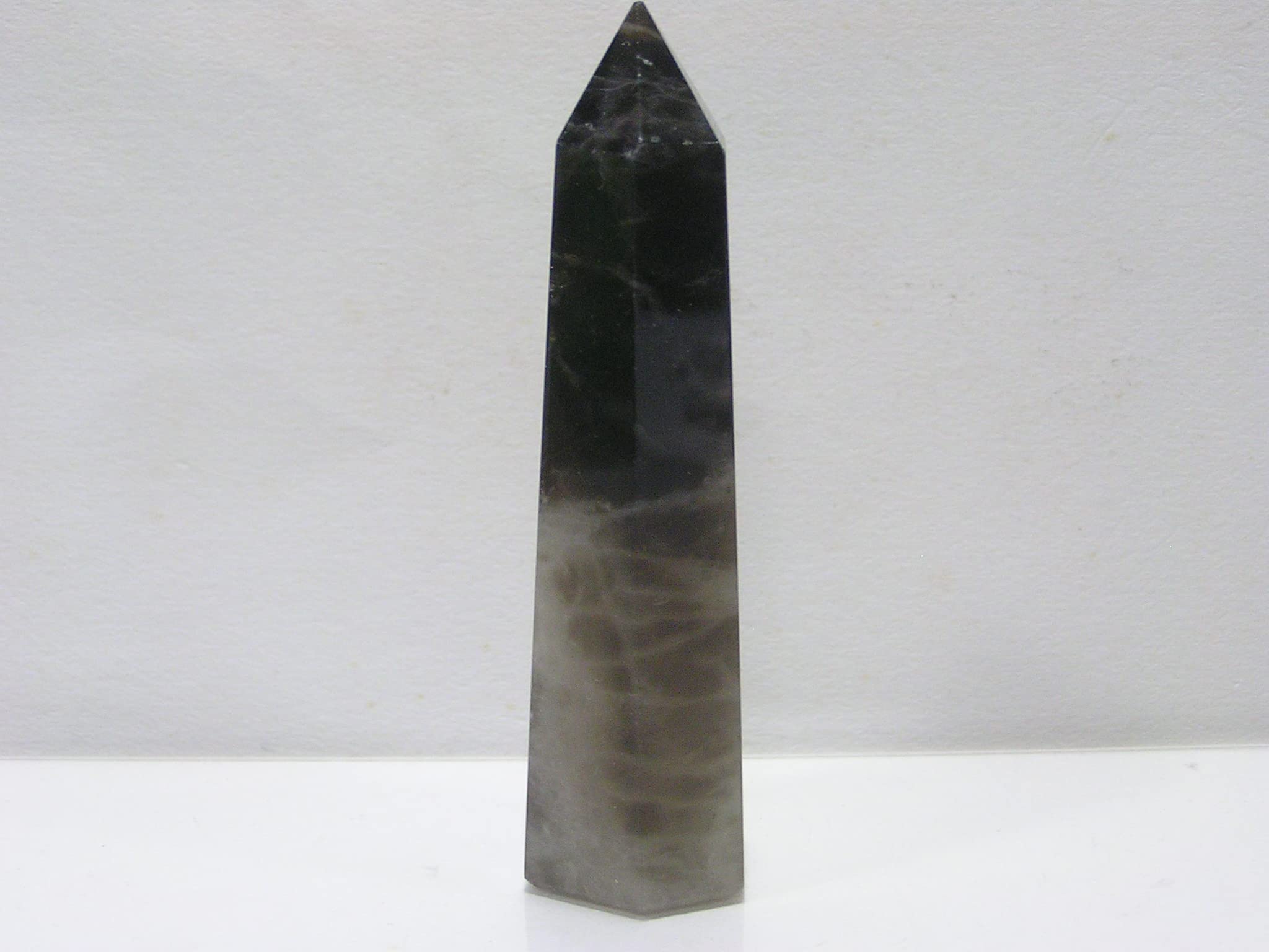 Amazon.co.jp: （風水堂）黒水晶【モリオン原石】六角柱 ポイント