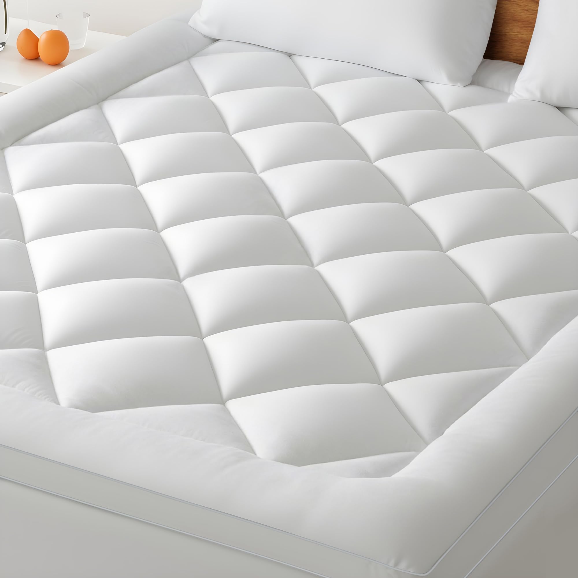 BedStory Mattress Topper 90 x 200 cm, White, 800 gsm Ultra Soft Mattress Topper with Deep Pockets, Machine Washable Mattress Protector, Suitable for Mattresses with a Thickness of up to 40 cm