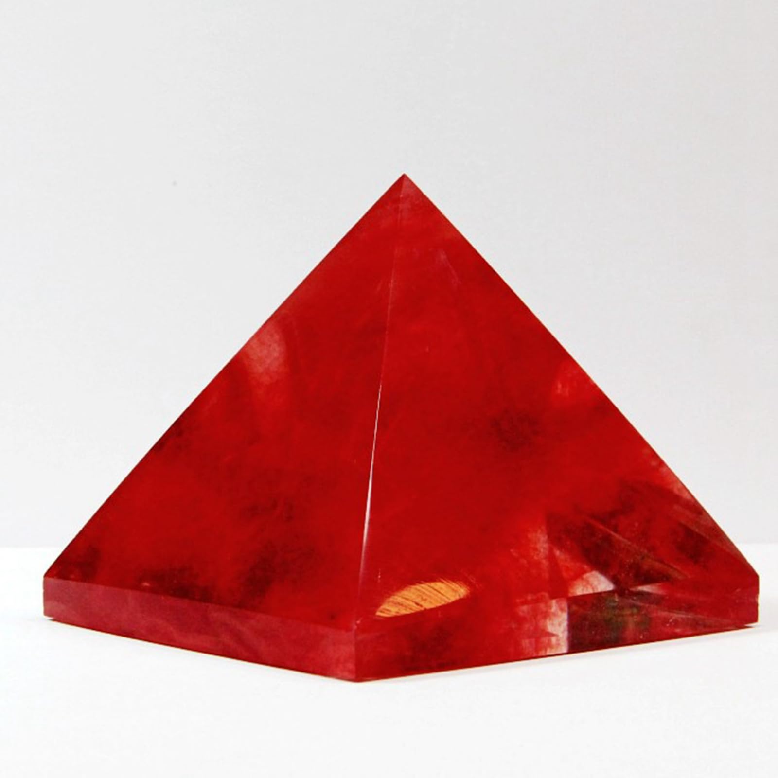 Piramide di cristallo rosso fuso – Ornamento piramidale di cristallo rosso | per scrivania da ufficio e decorazioni per la casa, piramide energetica Feng Shui, accessorio per meditazione Reiki,