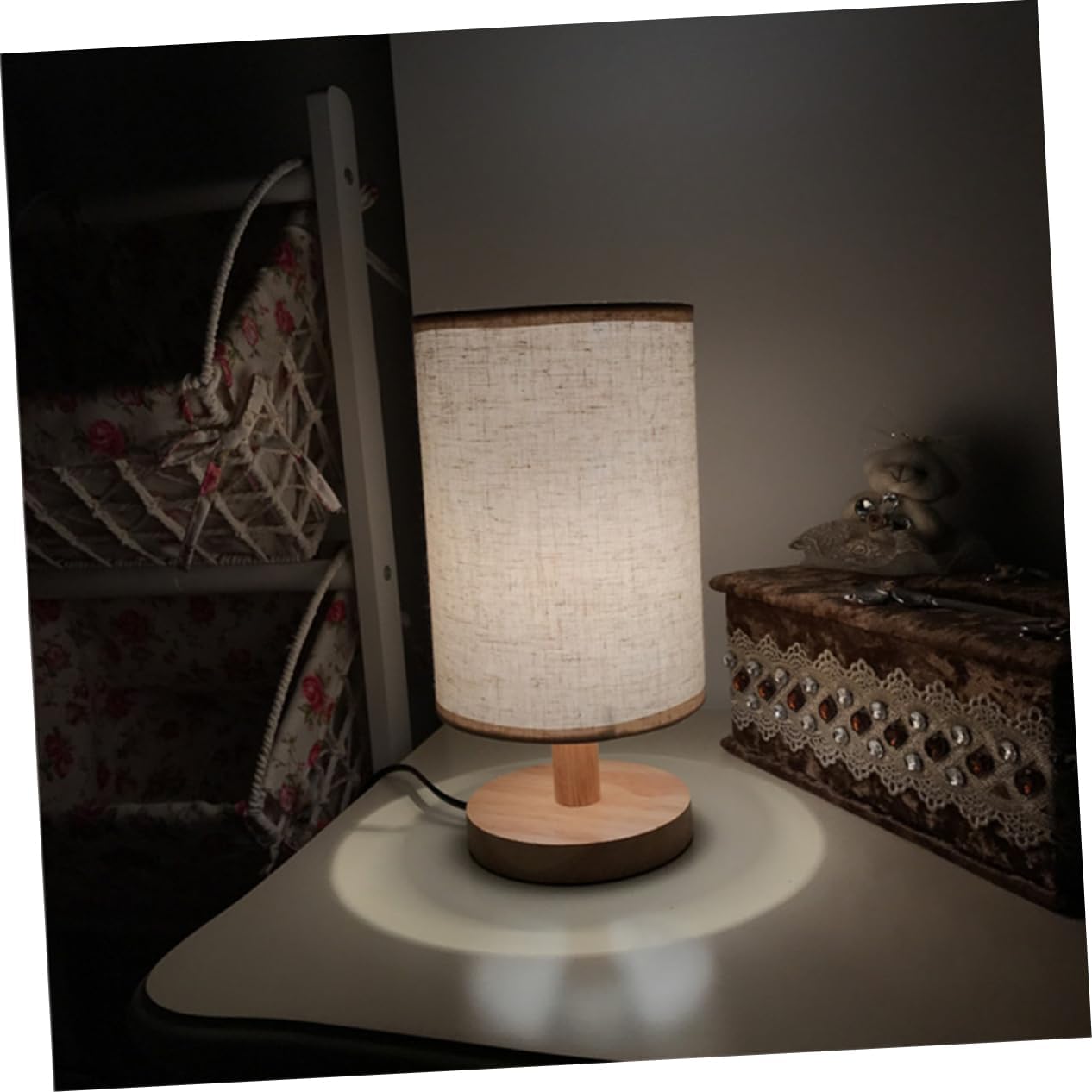 Linen Cloth Table Lamp with USB Charging Stylish Desktop Light for Bedroom Office Eye-Caring Design Durable and Chic Small Night Light for Home