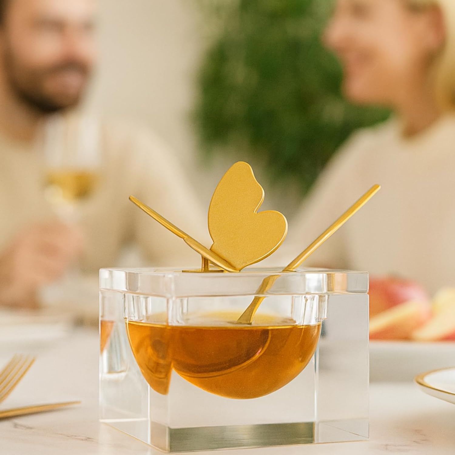 Khen Butterfly Honey Dish with Gold Spoon, 160 mL Crystal Clear Lucite Acrylic Bowl | Elegant Honey Server & Sweet Container for Rosh Hashanah, Shabbat, Holidays, Kitchen Table Storage & Everyday Use