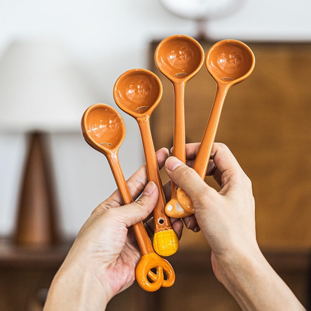 (4 Pieces) Household Ceramic Cartoon Cute Spoons Dessert Rice Soup Bread
