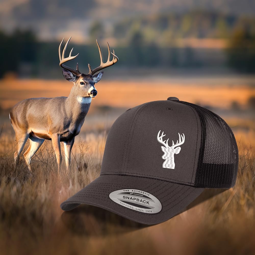 Embroidered Deer Trucker Hat – Breathable Mesh Snapback Cap for Men & Women, Country Western Baseball Hat