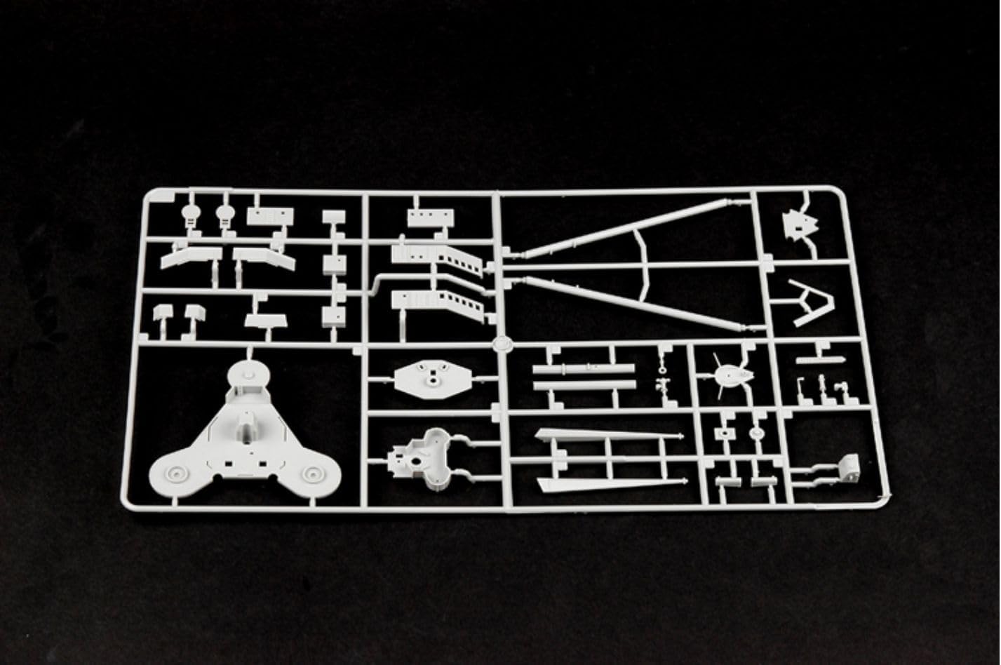 wheelfun US in Stock, Trumpeter 1/200 03701 USS BB-39 Arizona Warship 1941 Model Kit Static Battleship for Hobby